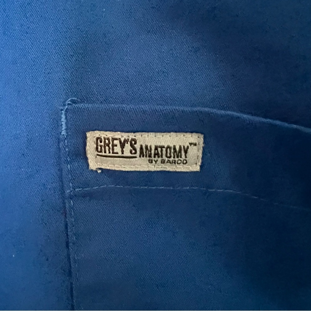Scrub Top - Picture 3 of 5